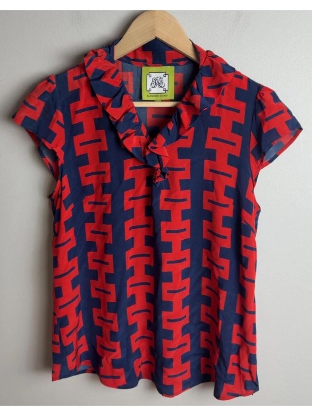 Elizabeth McKay Silk Blouse Size 8 Red Navy Geometric Ruffle Neck Top Women’s